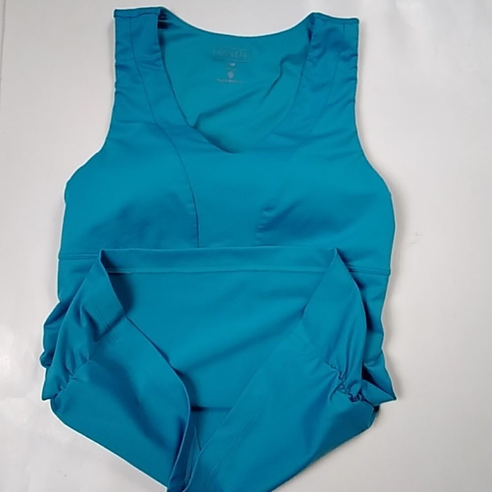 Design Athleta Inc Top Bras And Blouse Size 34B